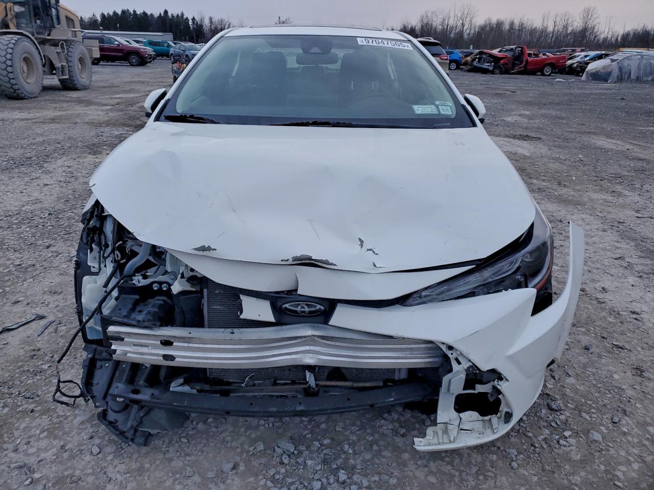2021 TOYOTA COROLLA LE photo 9