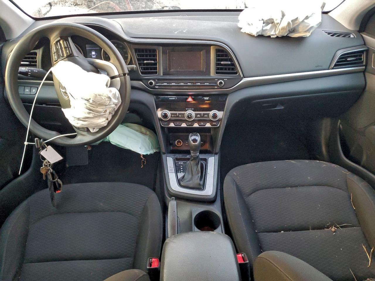 2020 HYUNDAI ELANTRA SE photo 15