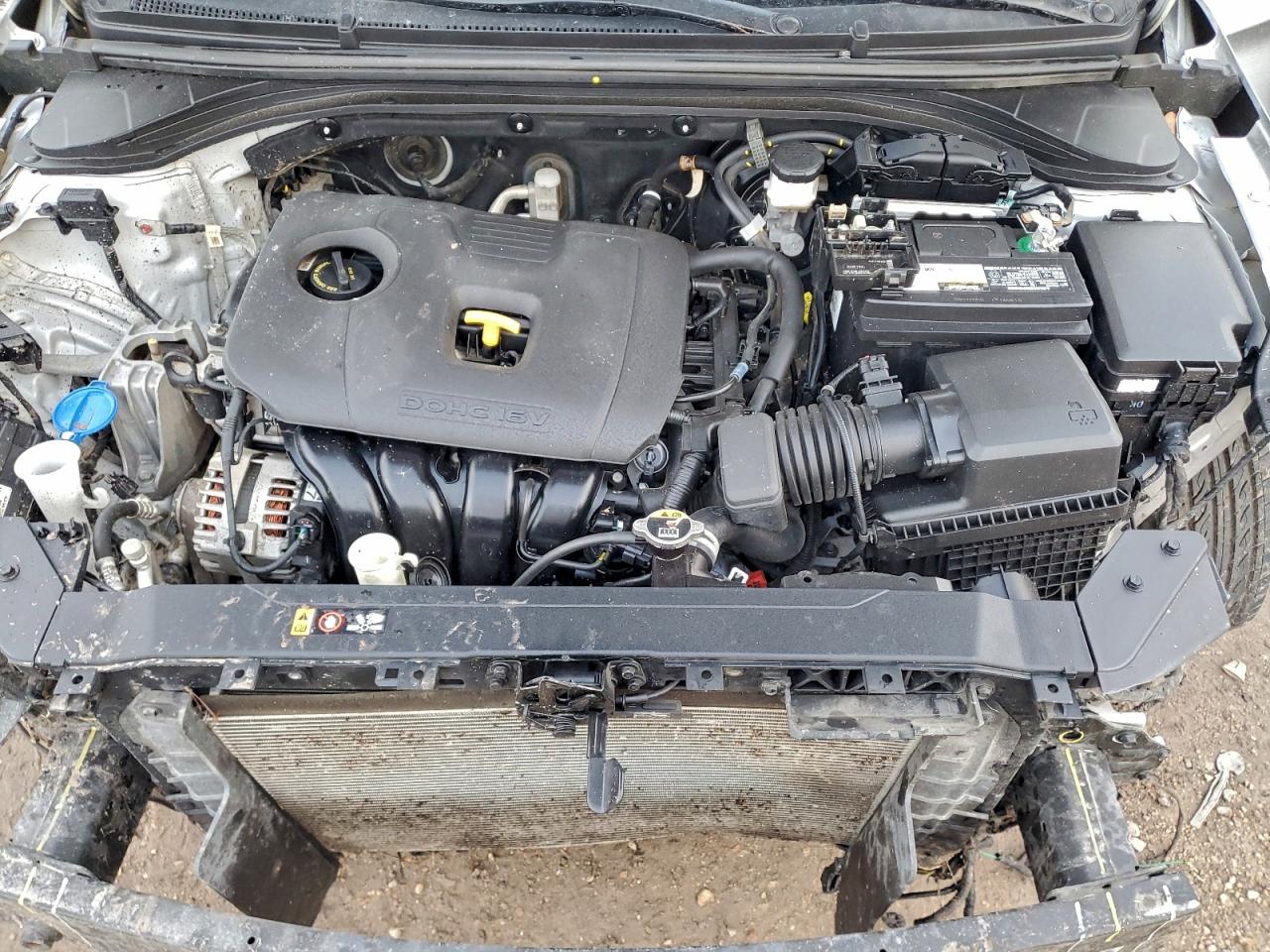 2020 HYUNDAI ELANTRA SE photo 21