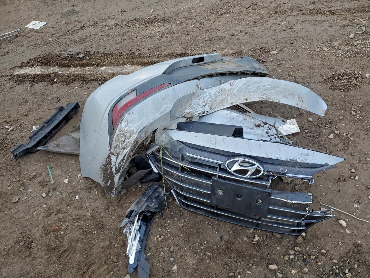 2020 HYUNDAI ELANTRA SE photo 23