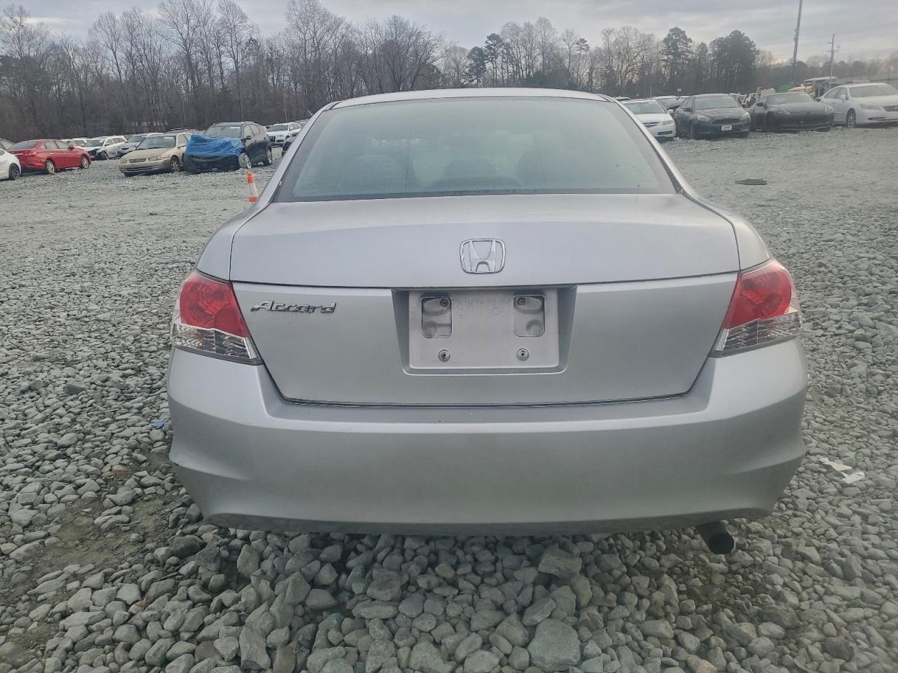 2010 HONDA ACCORD LX photo 16