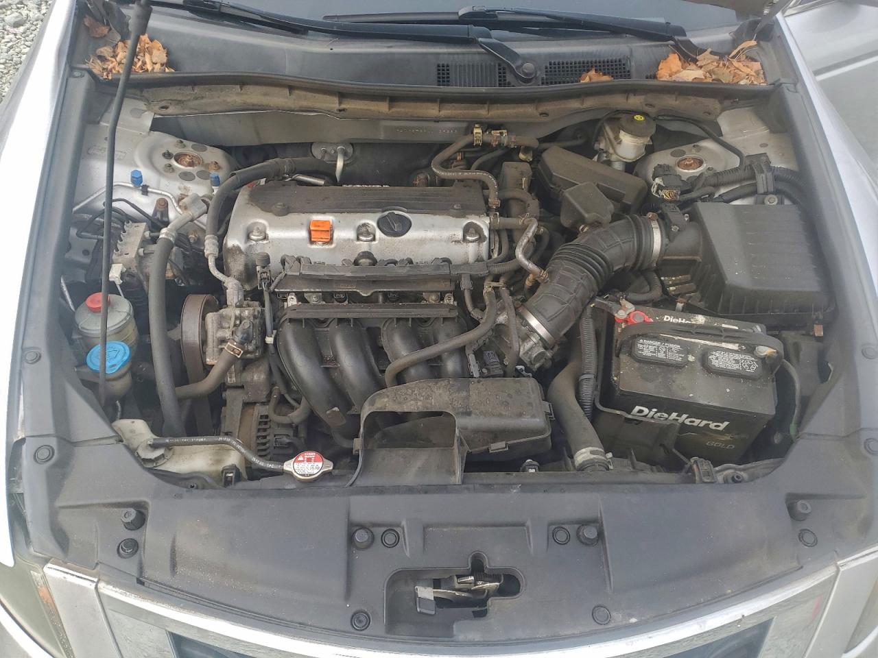 2010 HONDA ACCORD LX photo 31