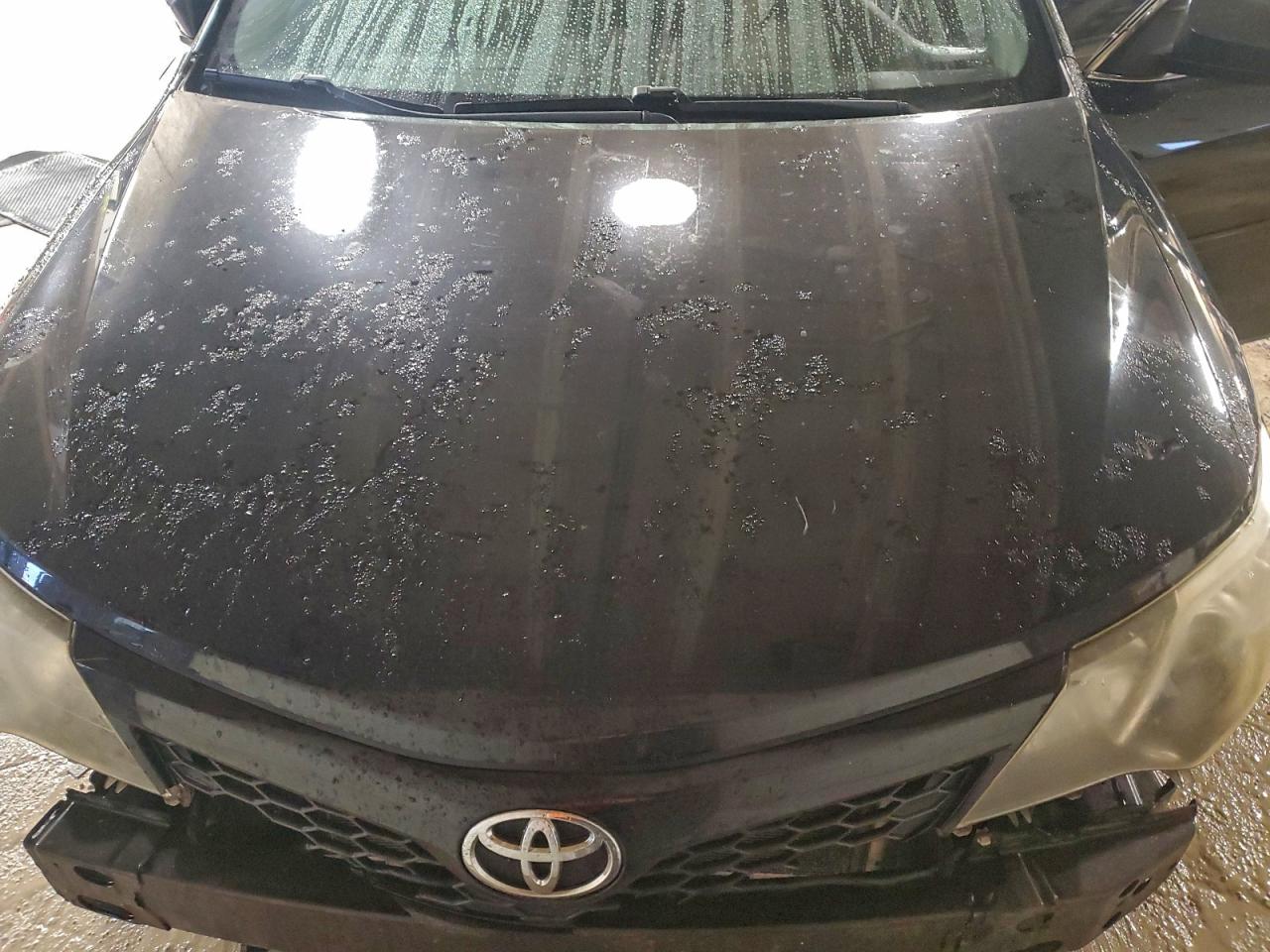 2014 TOYOTA CAMRY L photo 21