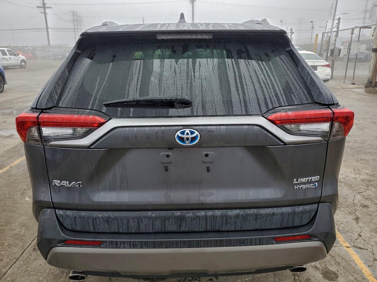 2022 TOYOTA RAV4 LIMITED photo 6
