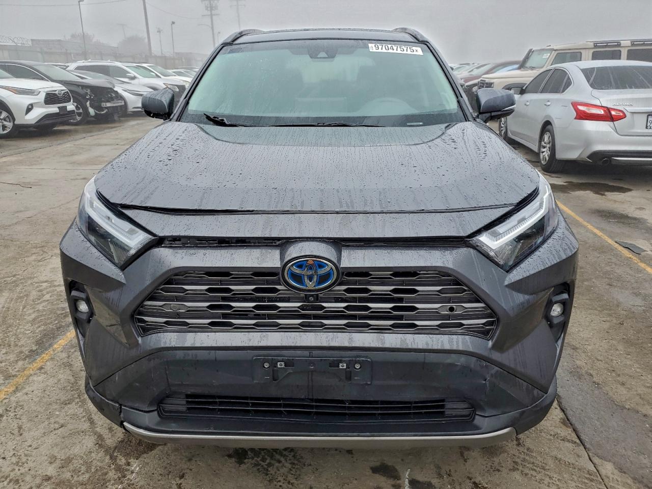 2022 TOYOTA RAV4 LIMITED photo 5