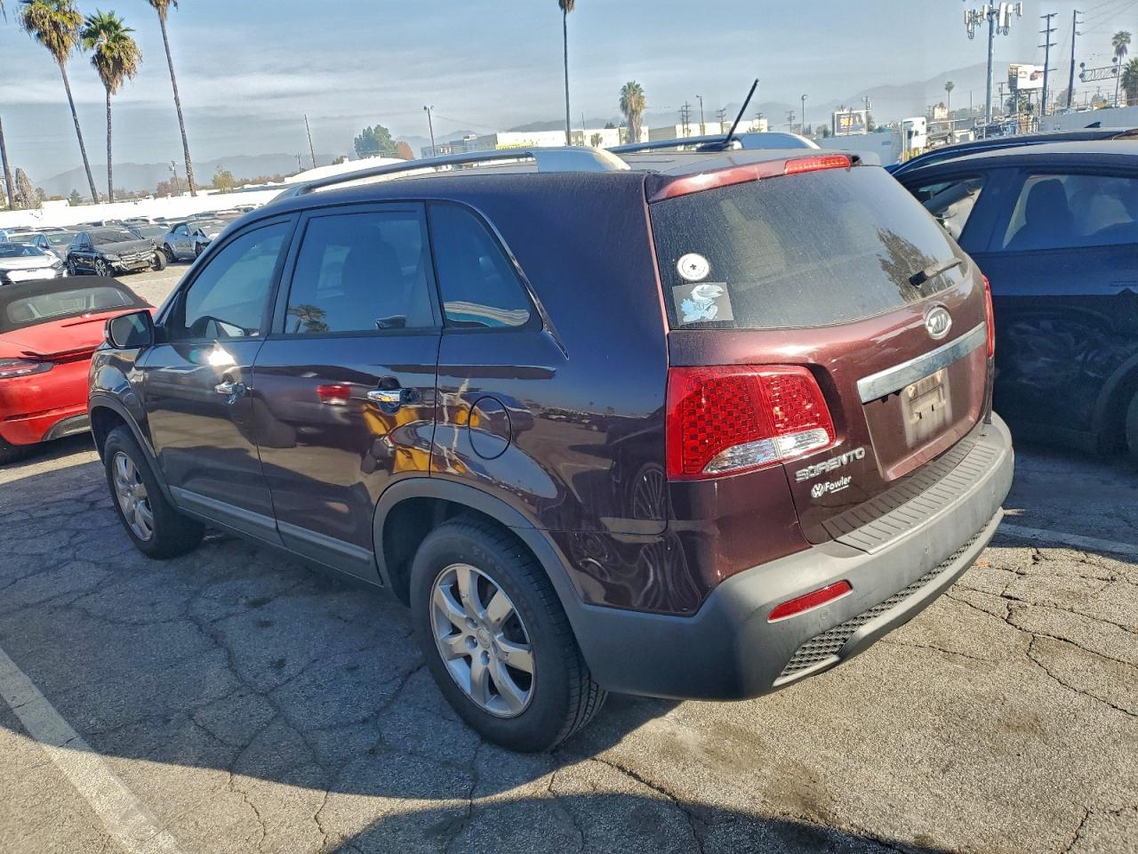 2011 KIA SORENTO BASE photo 2