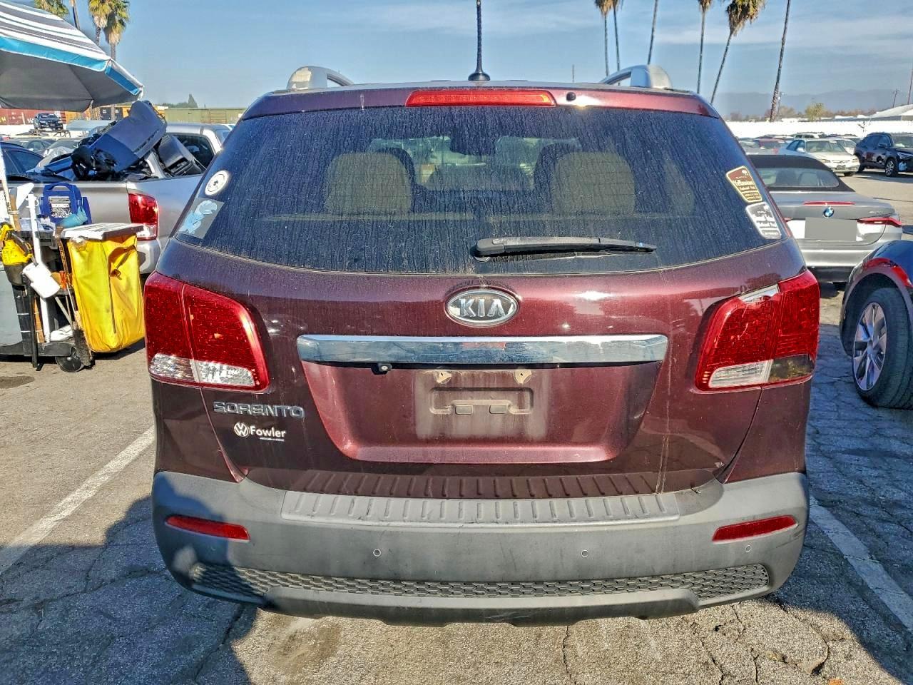 2011 KIA SORENTO BASE photo 6