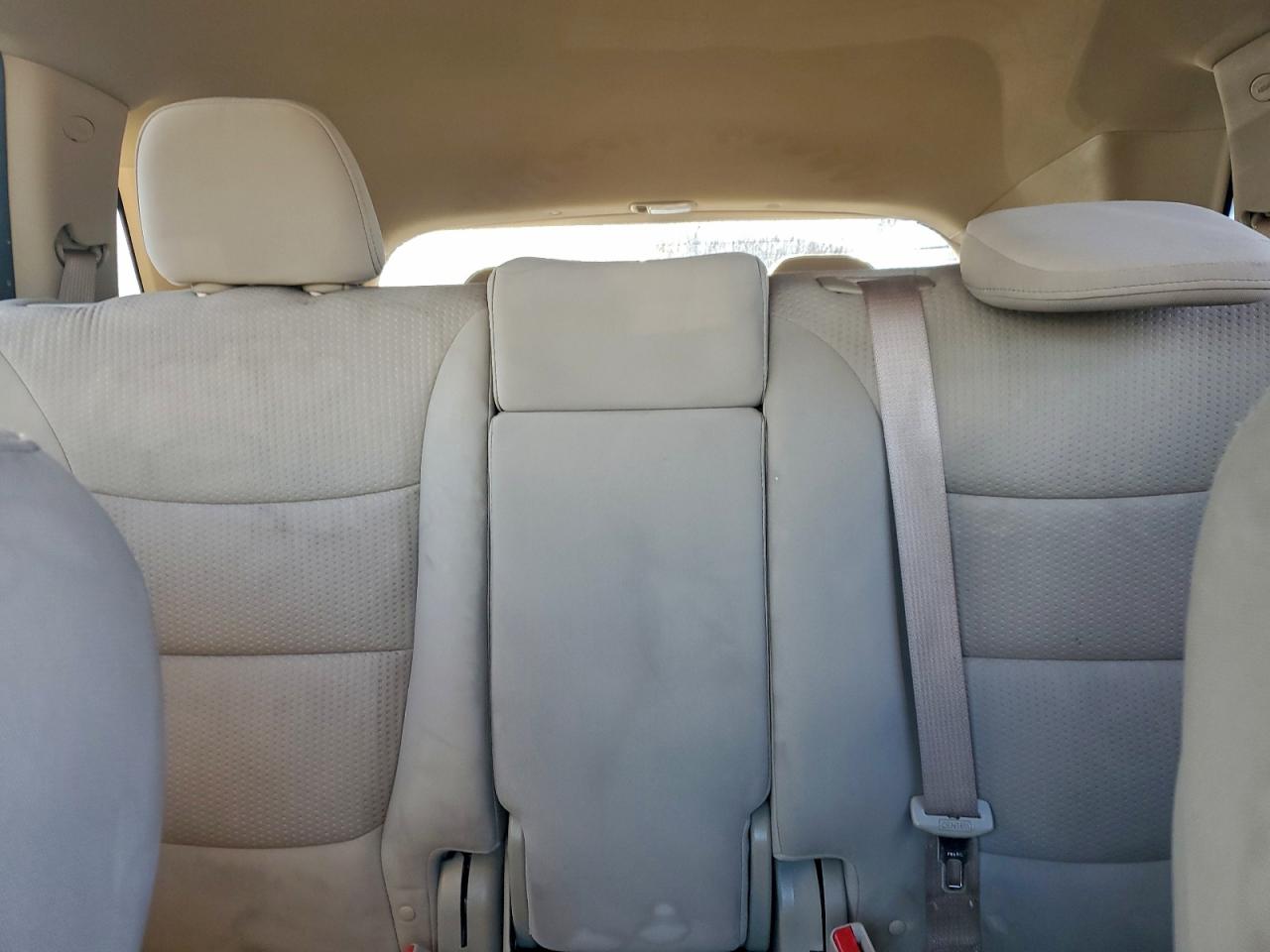 2011 KIA SORENTO BASE photo 10