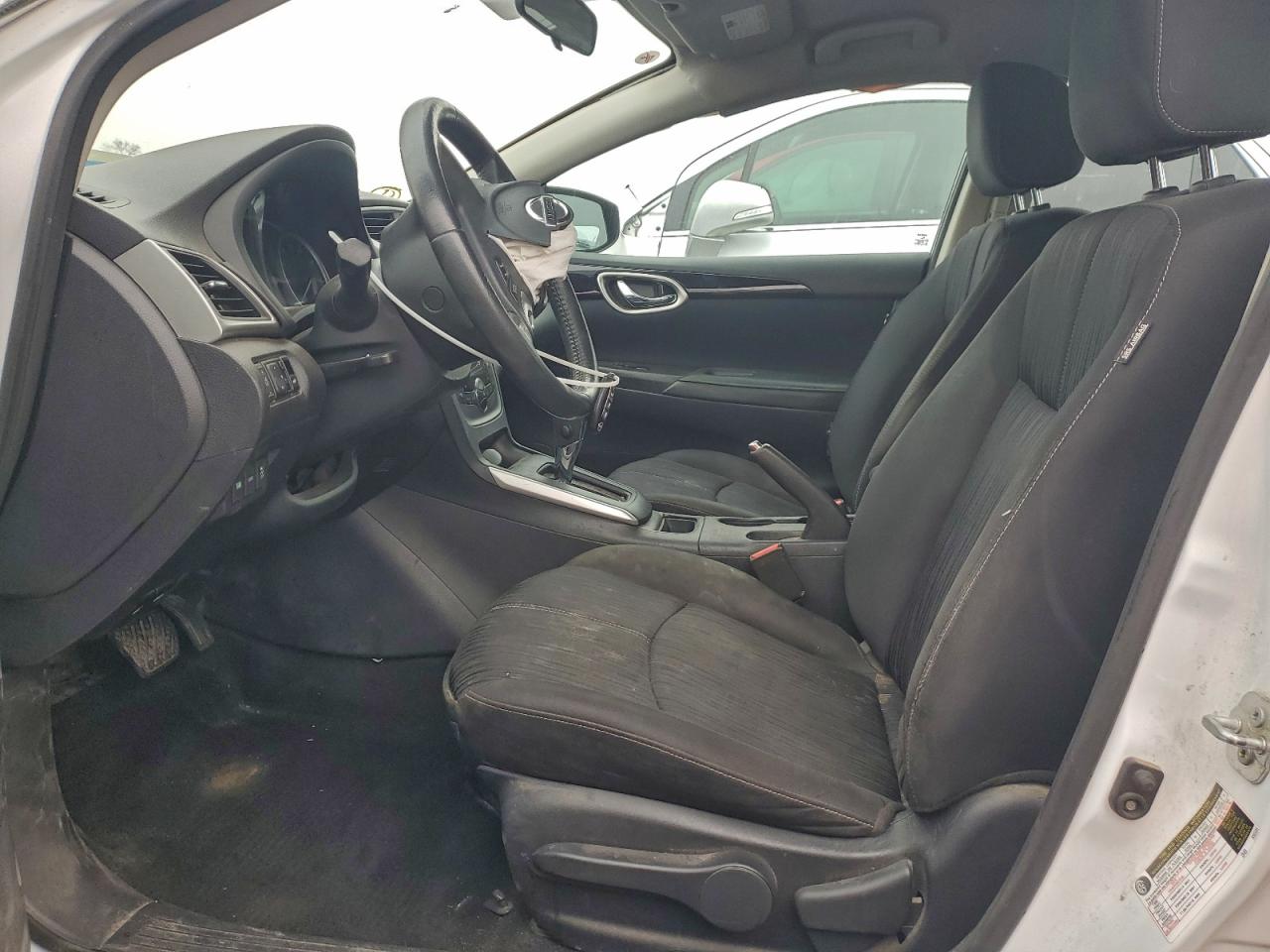 2018 NISSAN SENTRA S photo 7