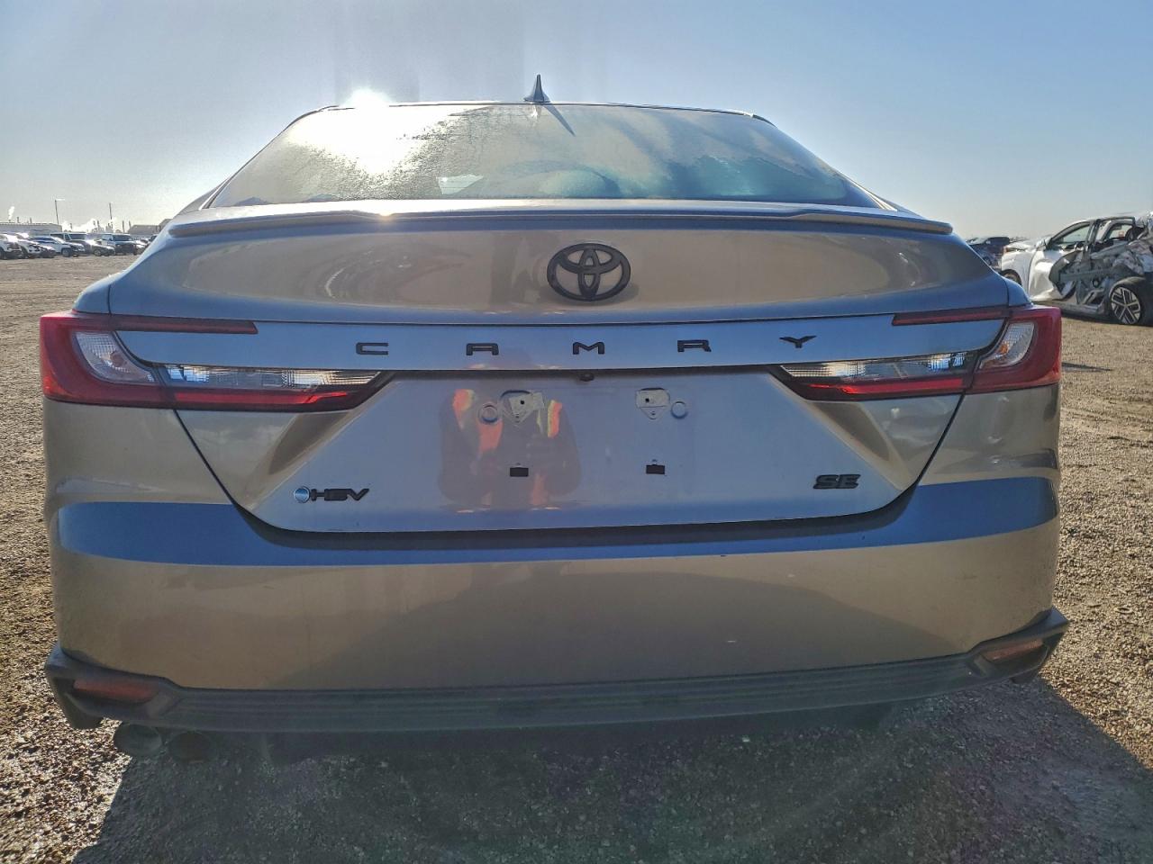 2025 TOYOTA CAMRY XSE photo 16