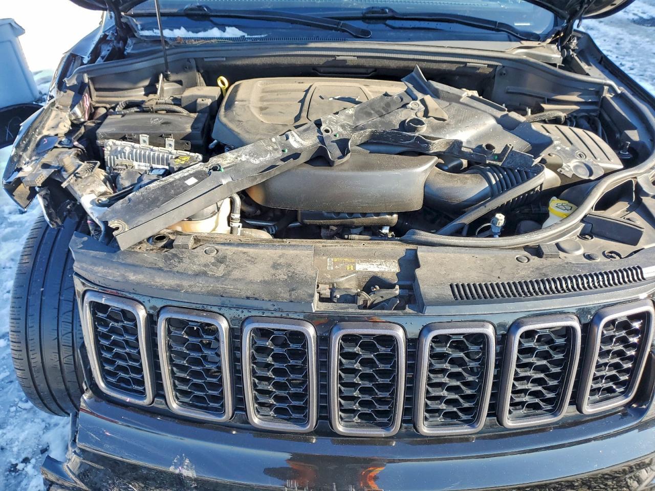 2020 JEEP GRAND CHEROKEE LIMITED photo 23