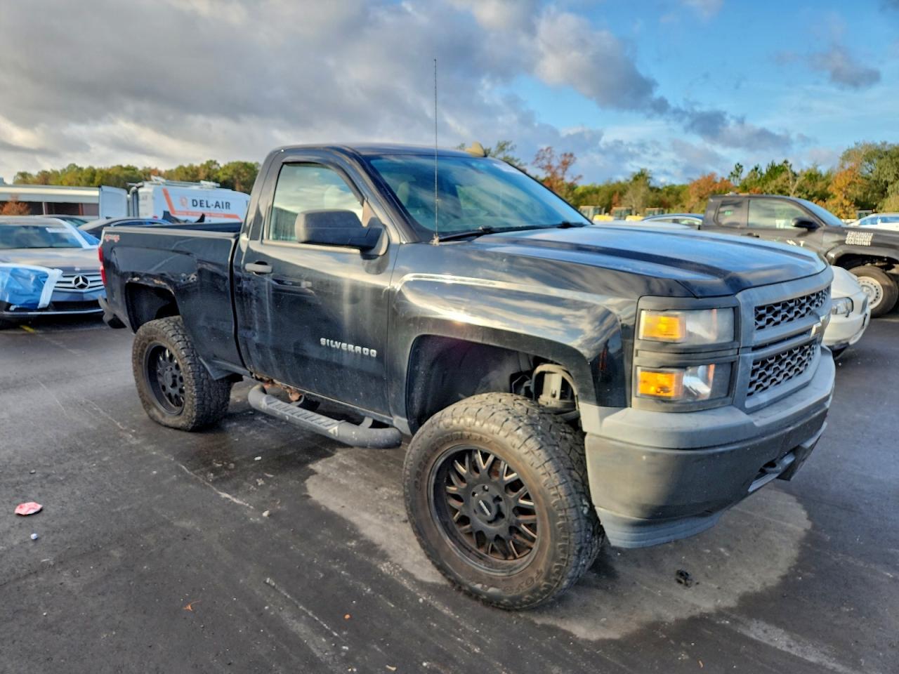 2015 CHEVROLET SILVERADO K1500 photo 4