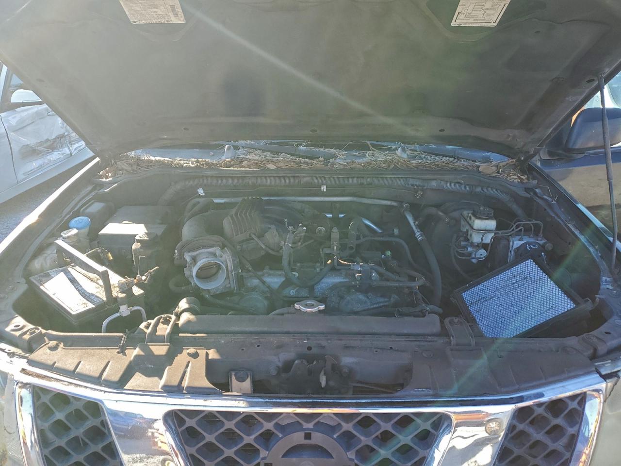 2005 NISSAN FRONTIER CREW CAB LE photo 11