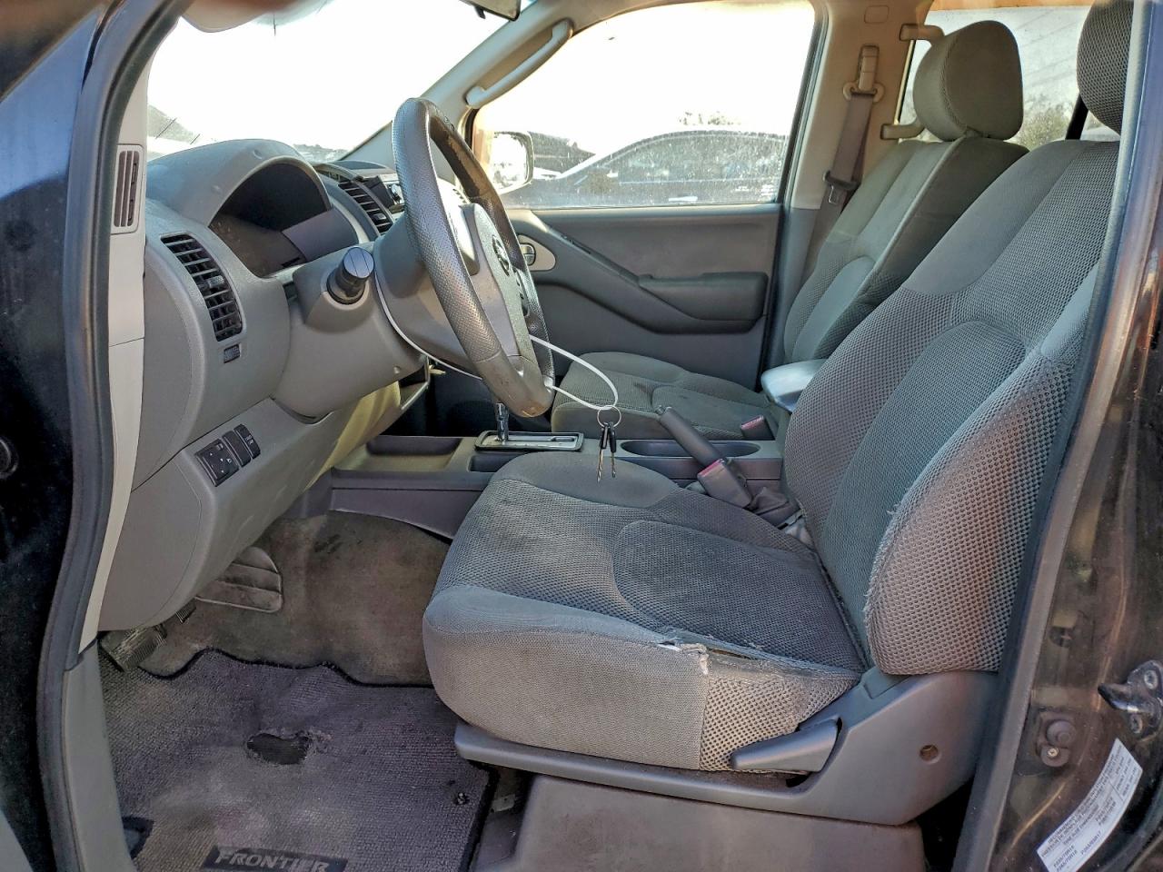 2005 NISSAN FRONTIER CREW CAB LE photo 7
