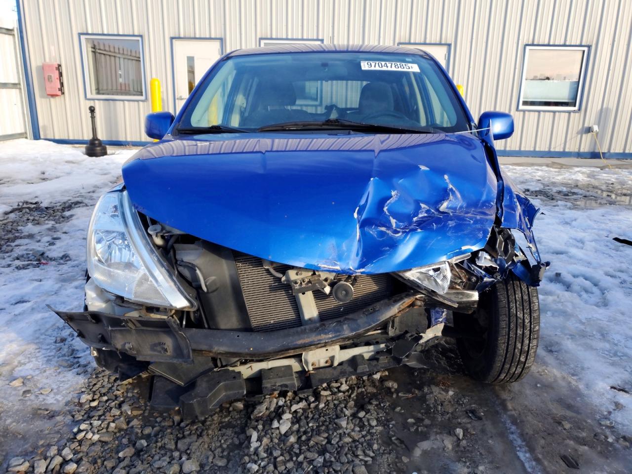 2012 NISSAN VERSA S photo 9