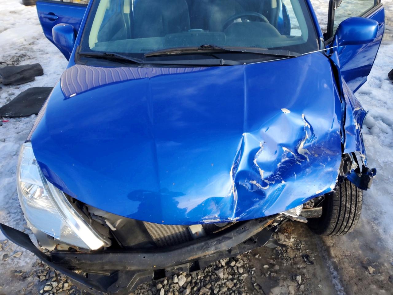 2012 NISSAN VERSA S photo 21