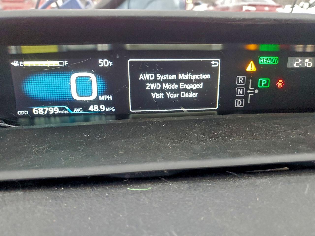 2019 TOYOTA PRIUS photo 17