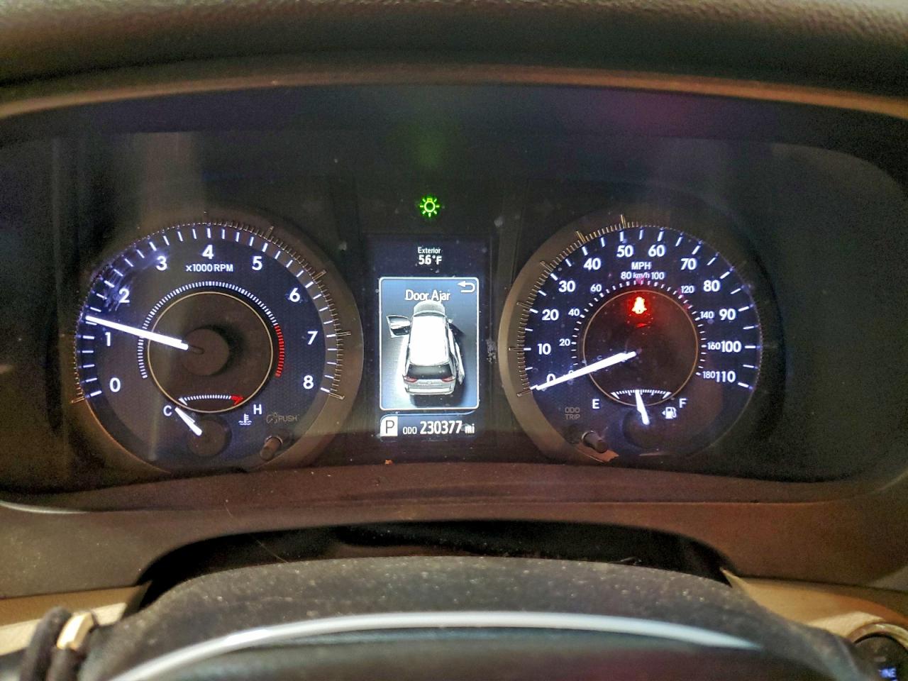 2016 TOYOTA SIENNA XLE photo 9