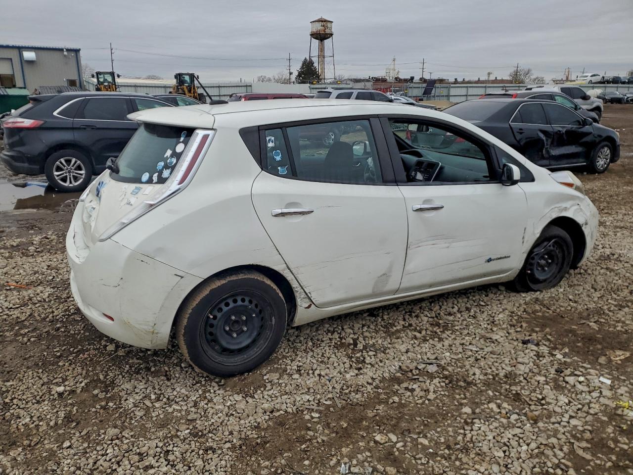2013 NISSAN LEAF S photo 3