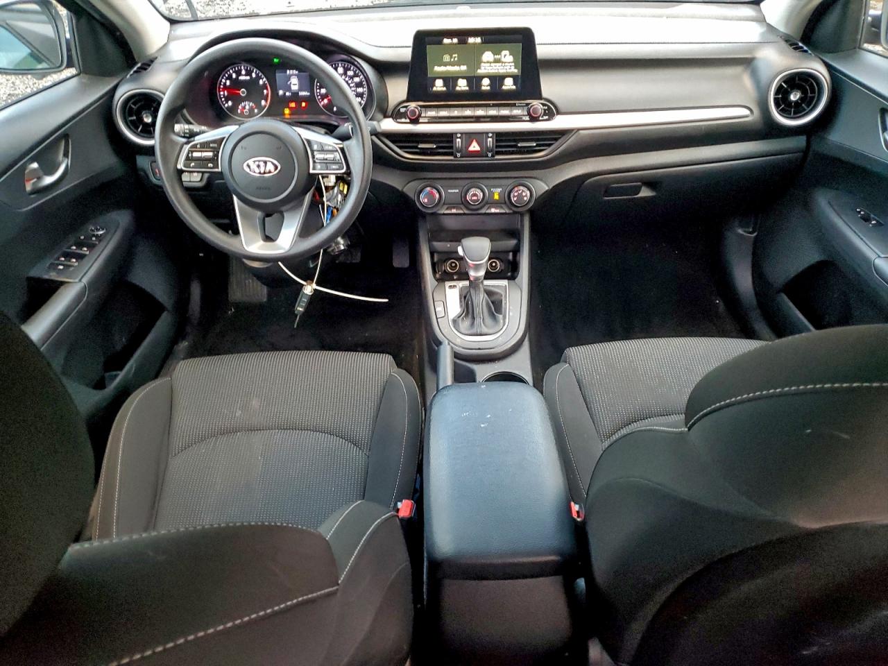 2021 KIA FORTE FE photo 8