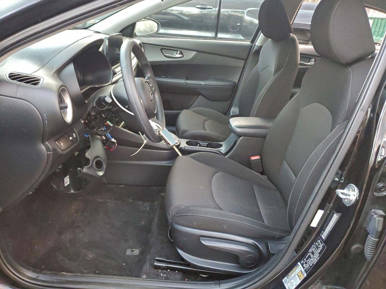 2021 KIA FORTE FE photo 7