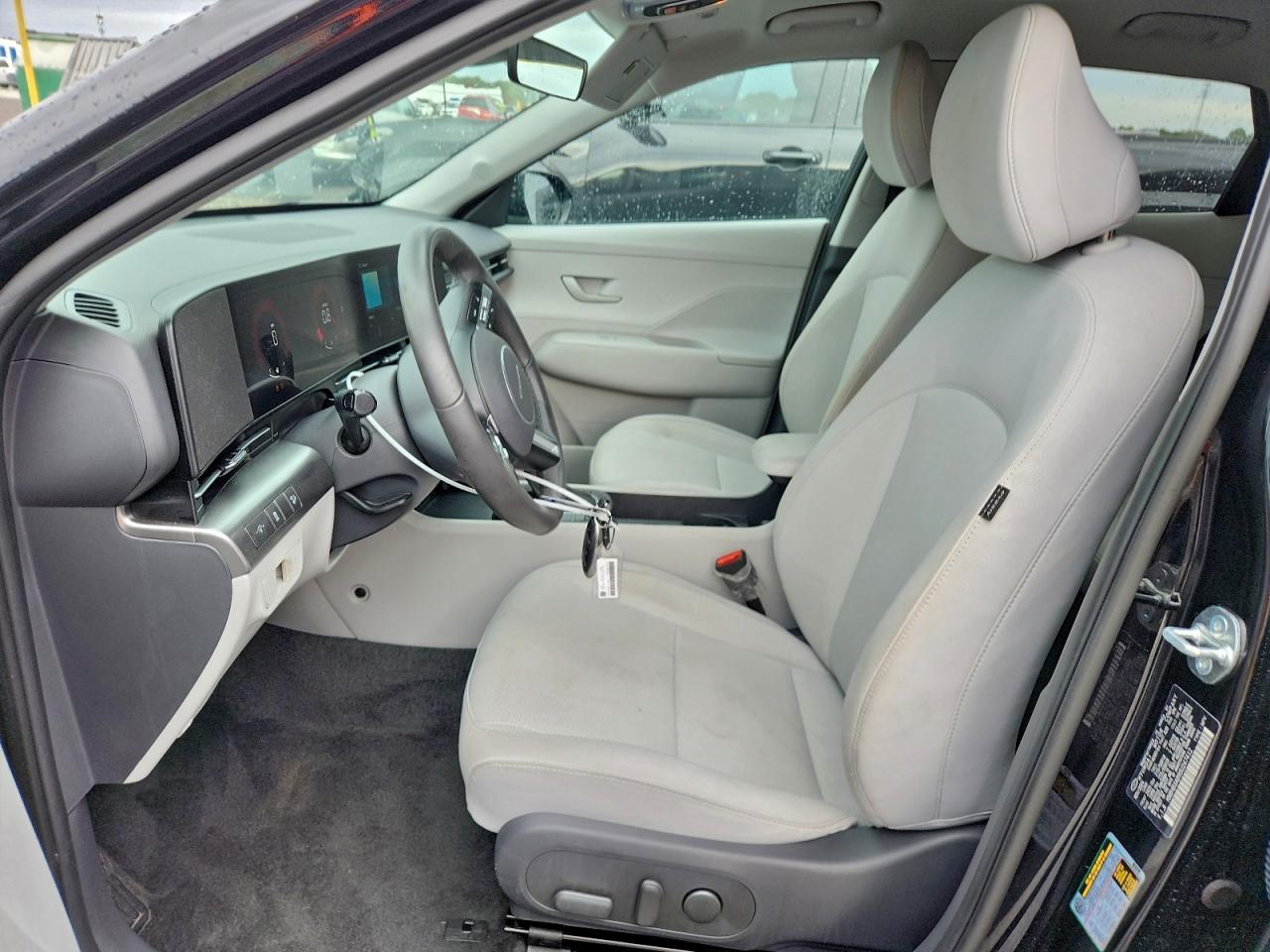 2025 HYUNDAI KONA SEL photo 7