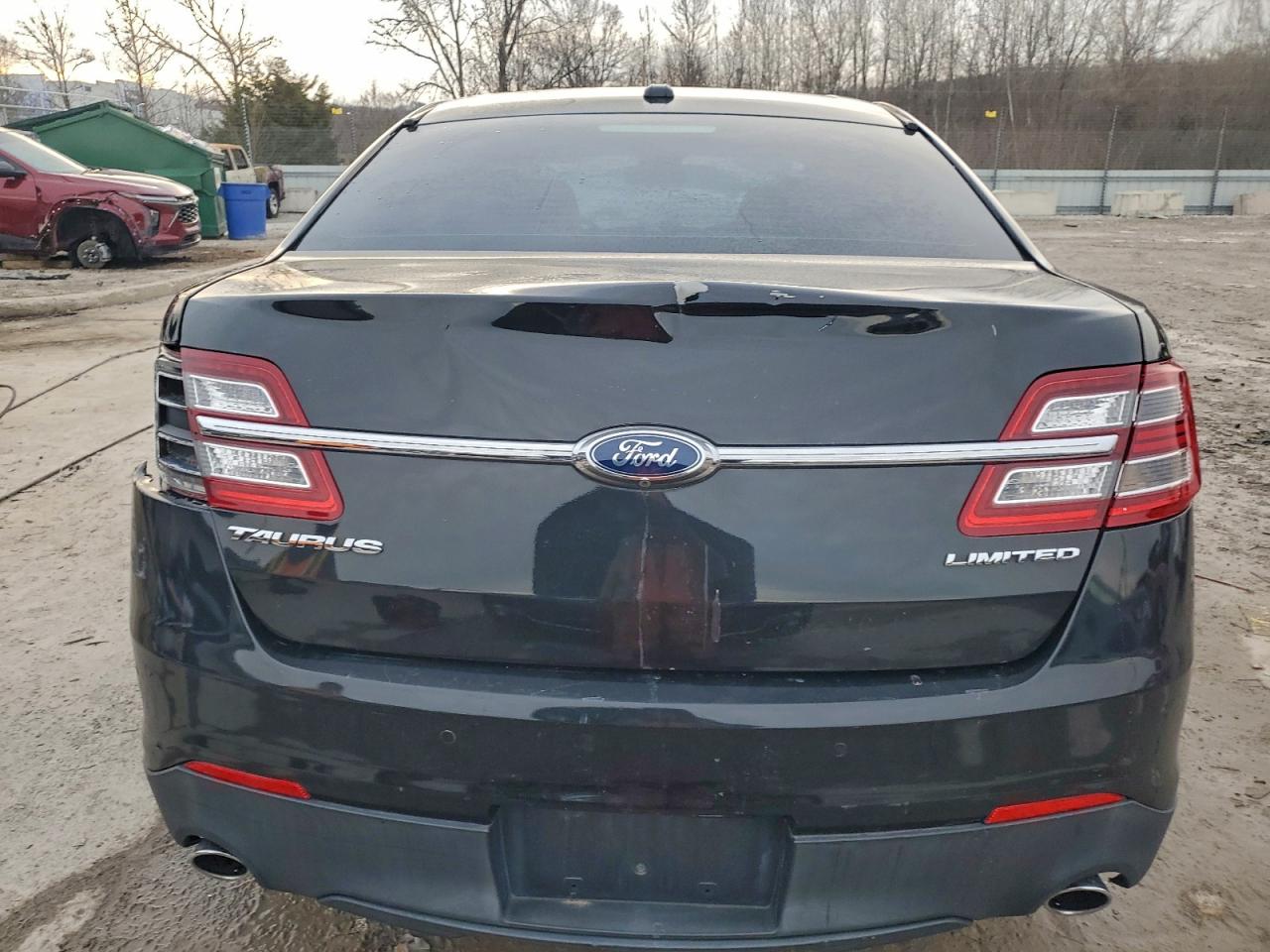 2015 FORD TAURUS LIMITED photo 6