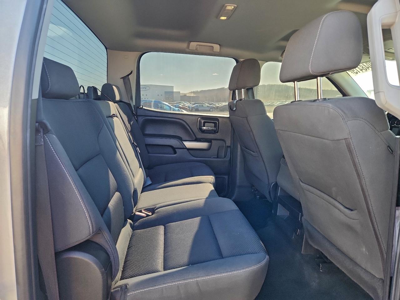 2018 CHEVROLET SILVERADO K1500 LT photo 19