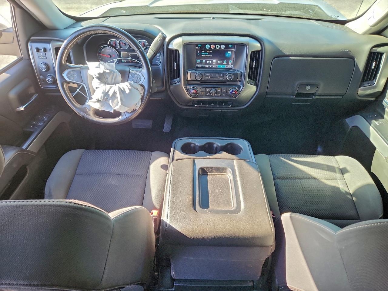 2018 CHEVROLET SILVERADO K1500 LT photo 15