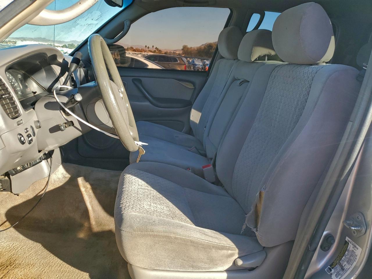 2005 TOYOTA TUNDRA DOUBLE CAB SR5 photo 13