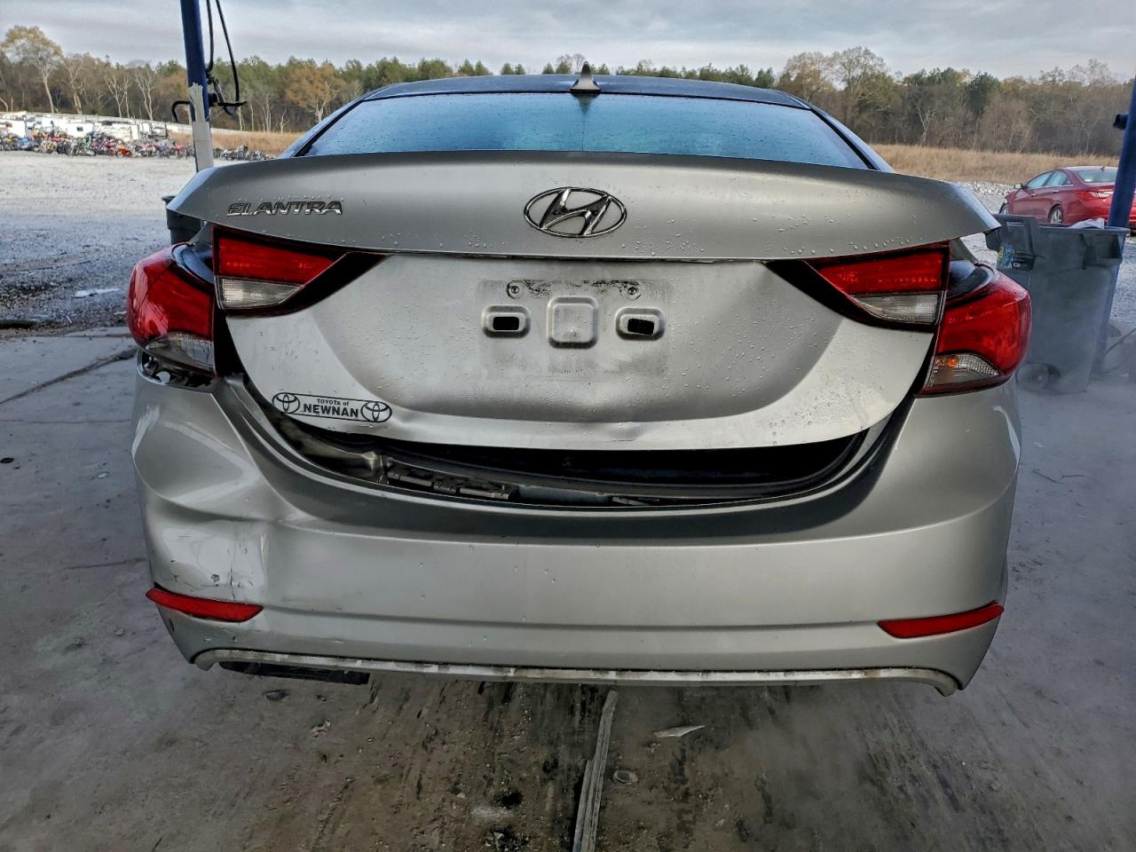 2014 HYUNDAI ELANTRA SE photo 6