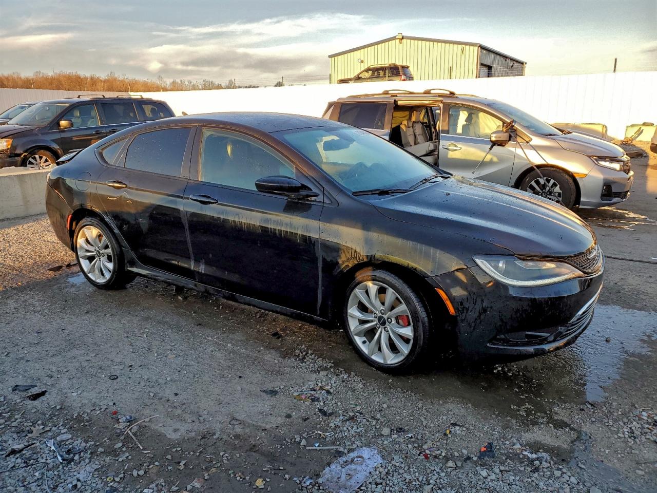 2016 CHRYSLER 200 S photo 7