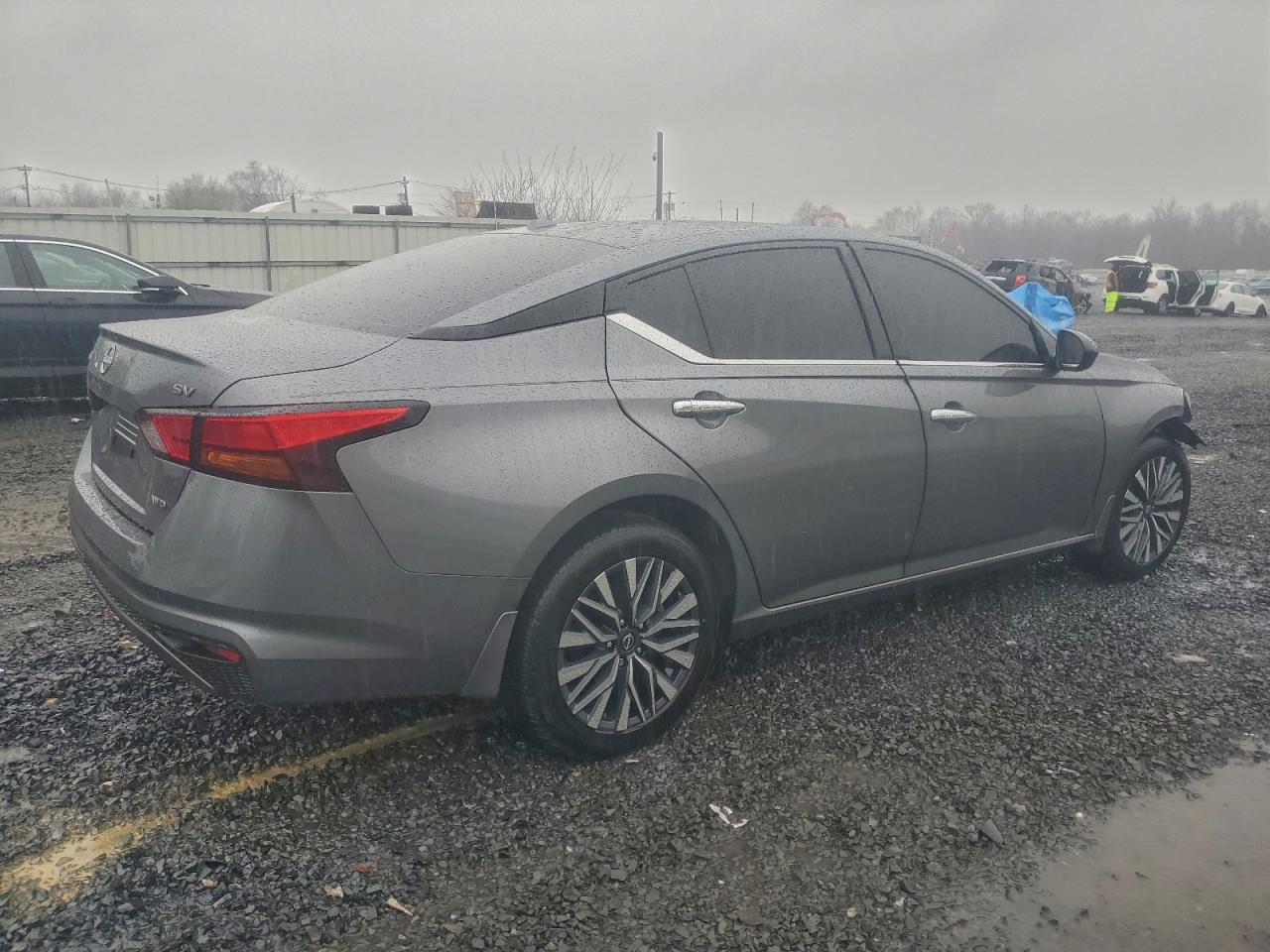 2024 NISSAN ALTIMA SV photo 5