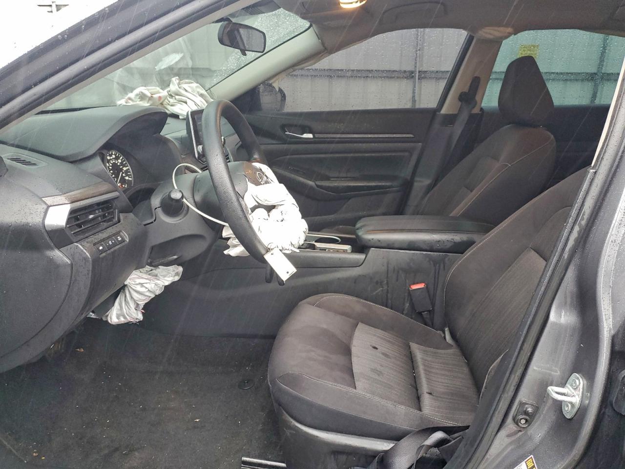 2024 NISSAN ALTIMA SV photo 13