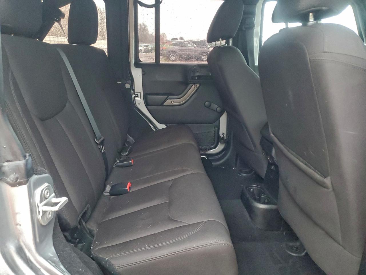 2015 JEEP WRANGLER UNLIMITED SPORT photo 41