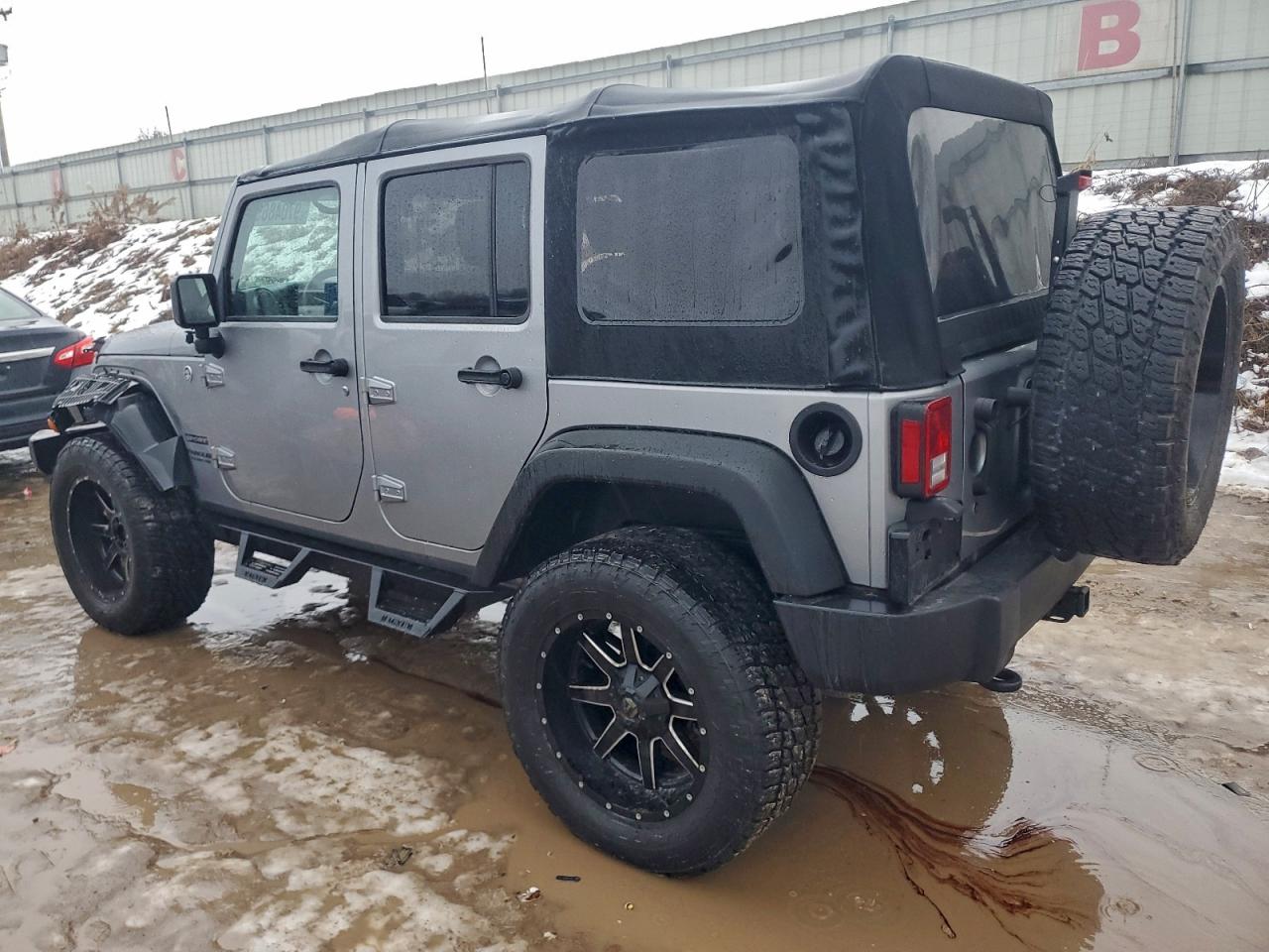 2015 JEEP WRANGLER UNLIMITED SPORT photo 5
