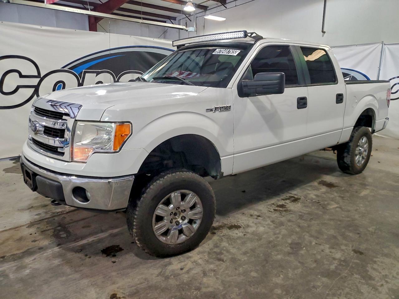 2014 FORD F150