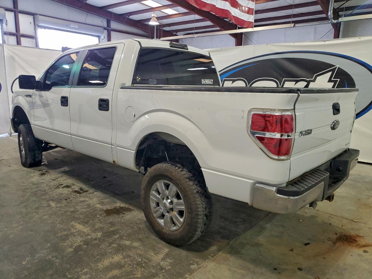 2014 FORD F150 SUPERCREW photo 2