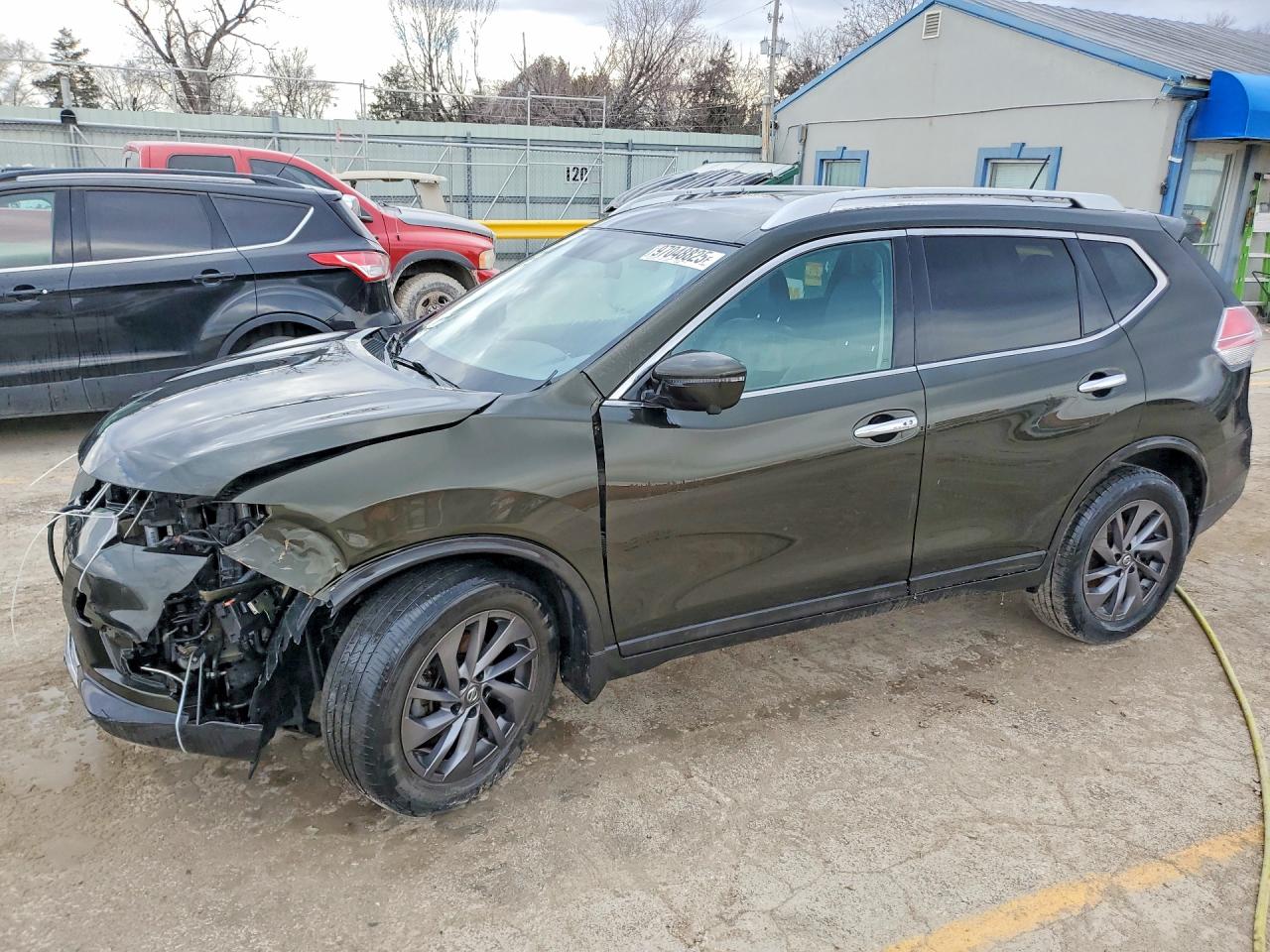 2016 NISSAN ROGUE