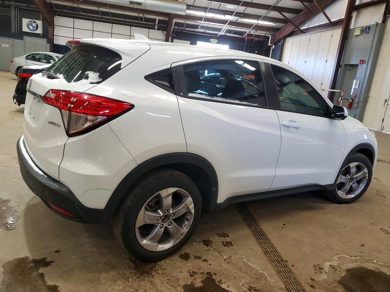 2021 HONDA HR-V LX photo 5