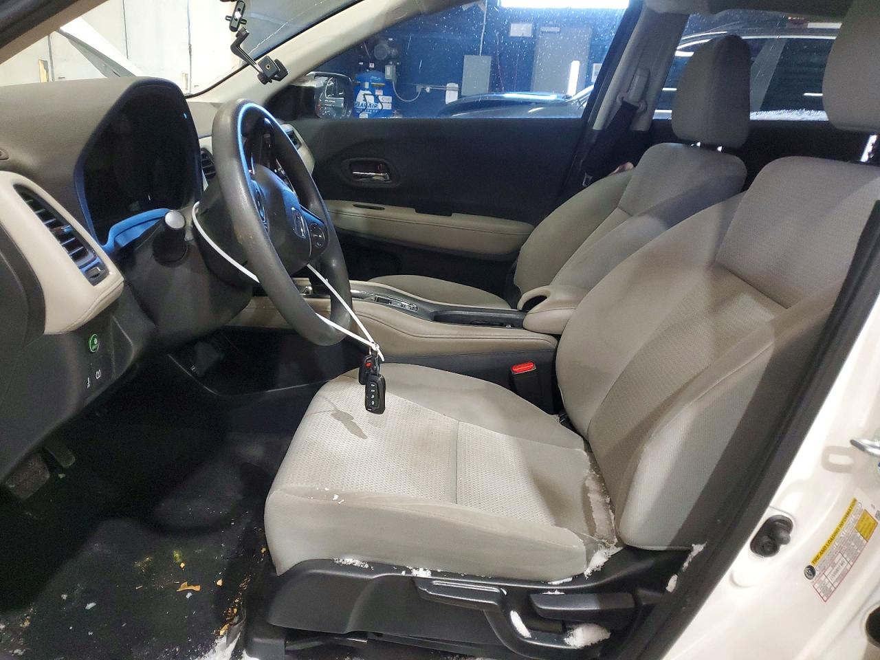 2021 HONDA HR-V LX photo 13