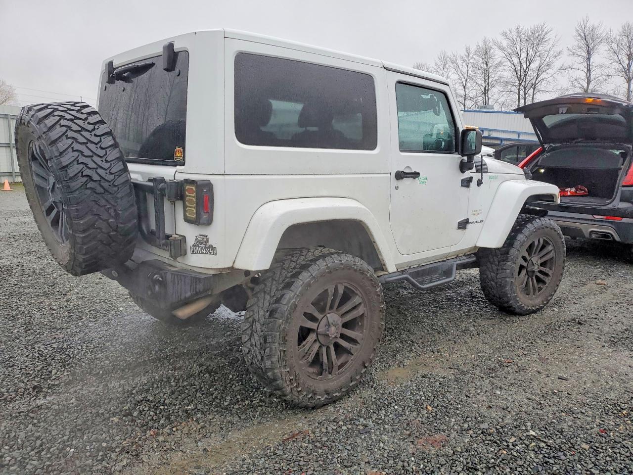 2012 JEEP WRANGLER SAHARA photo 5