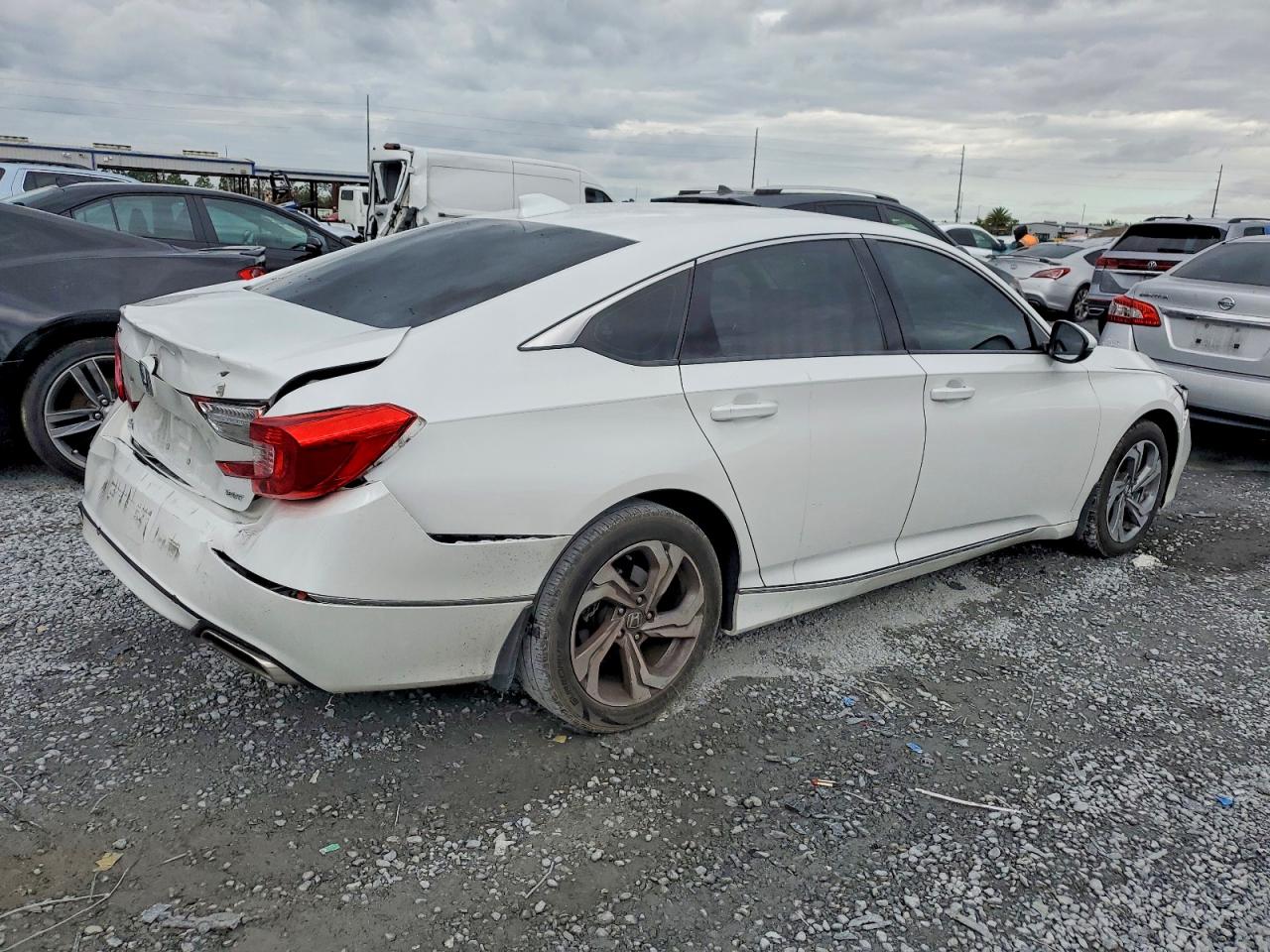 2020 HONDA ACCORD EXL photo 5