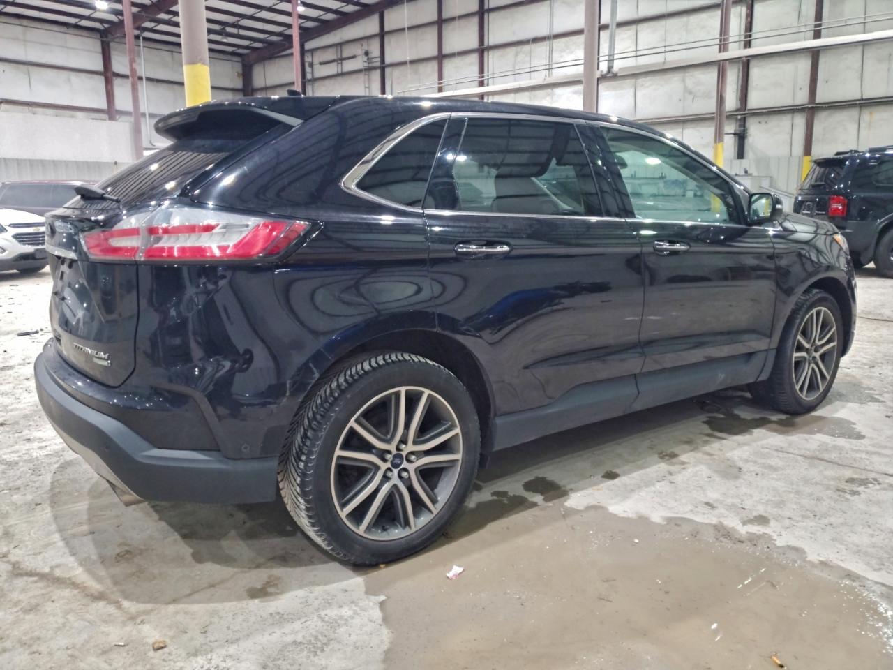 2019 FORD EDGE TITANIUM photo 5