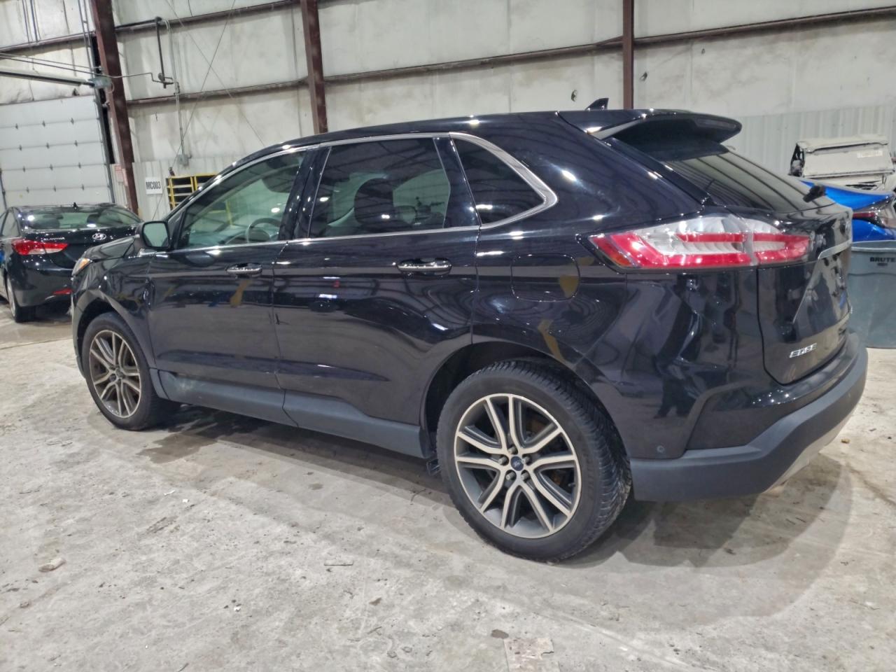 2019 FORD EDGE TITANIUM photo 3