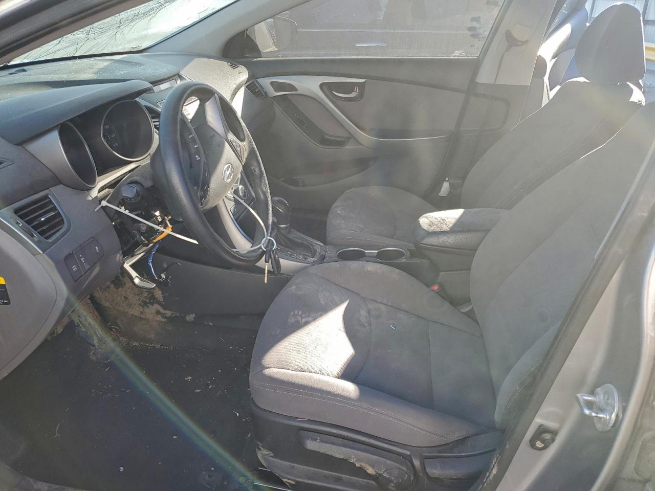 2014 HYUNDAI ELANTRA SE photo 7