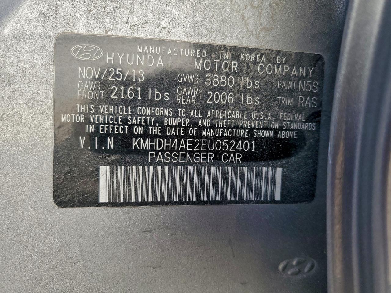 2014 HYUNDAI ELANTRA SE photo 12