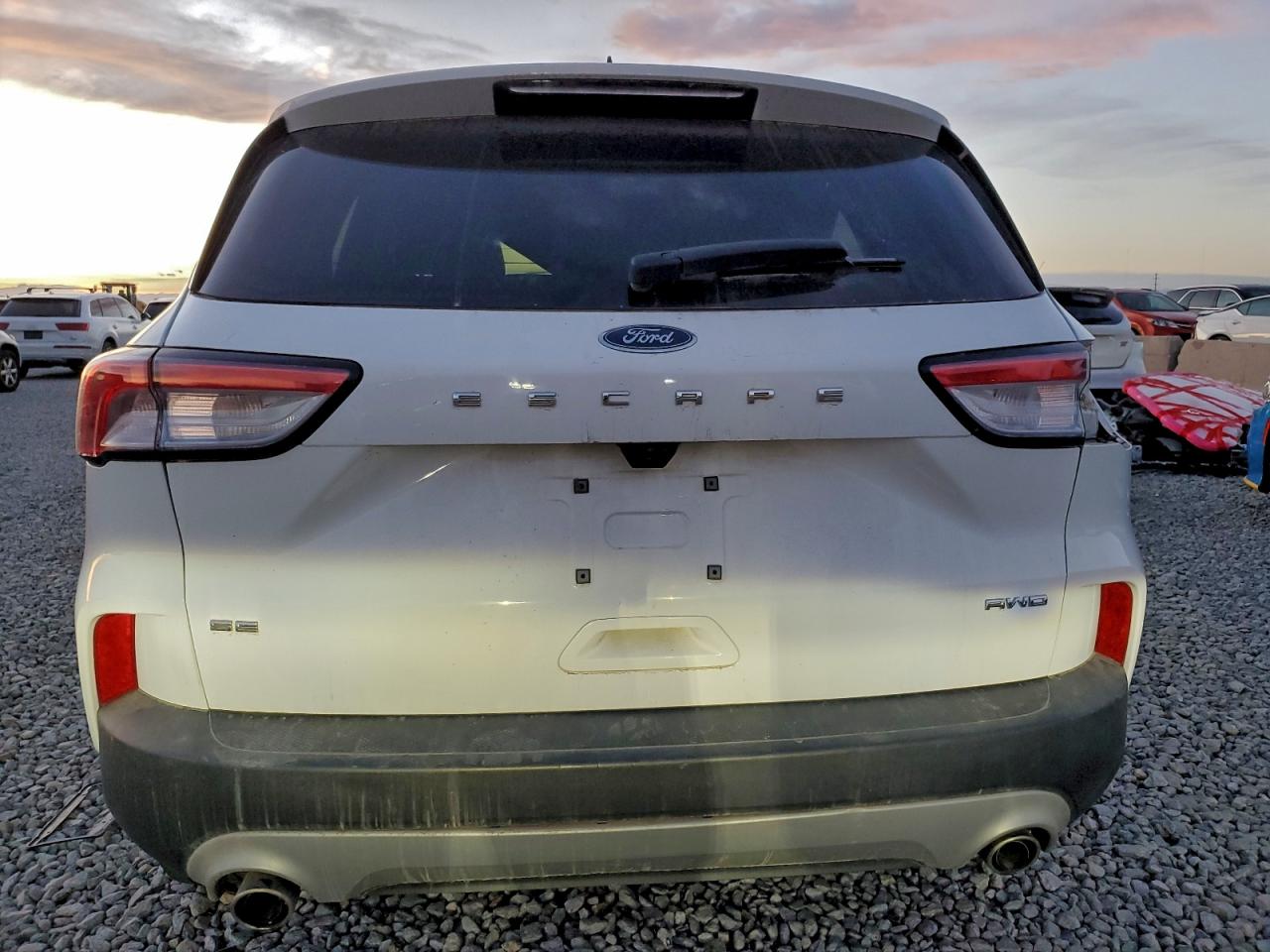 2022 FORD ESCAPE SE photo 11