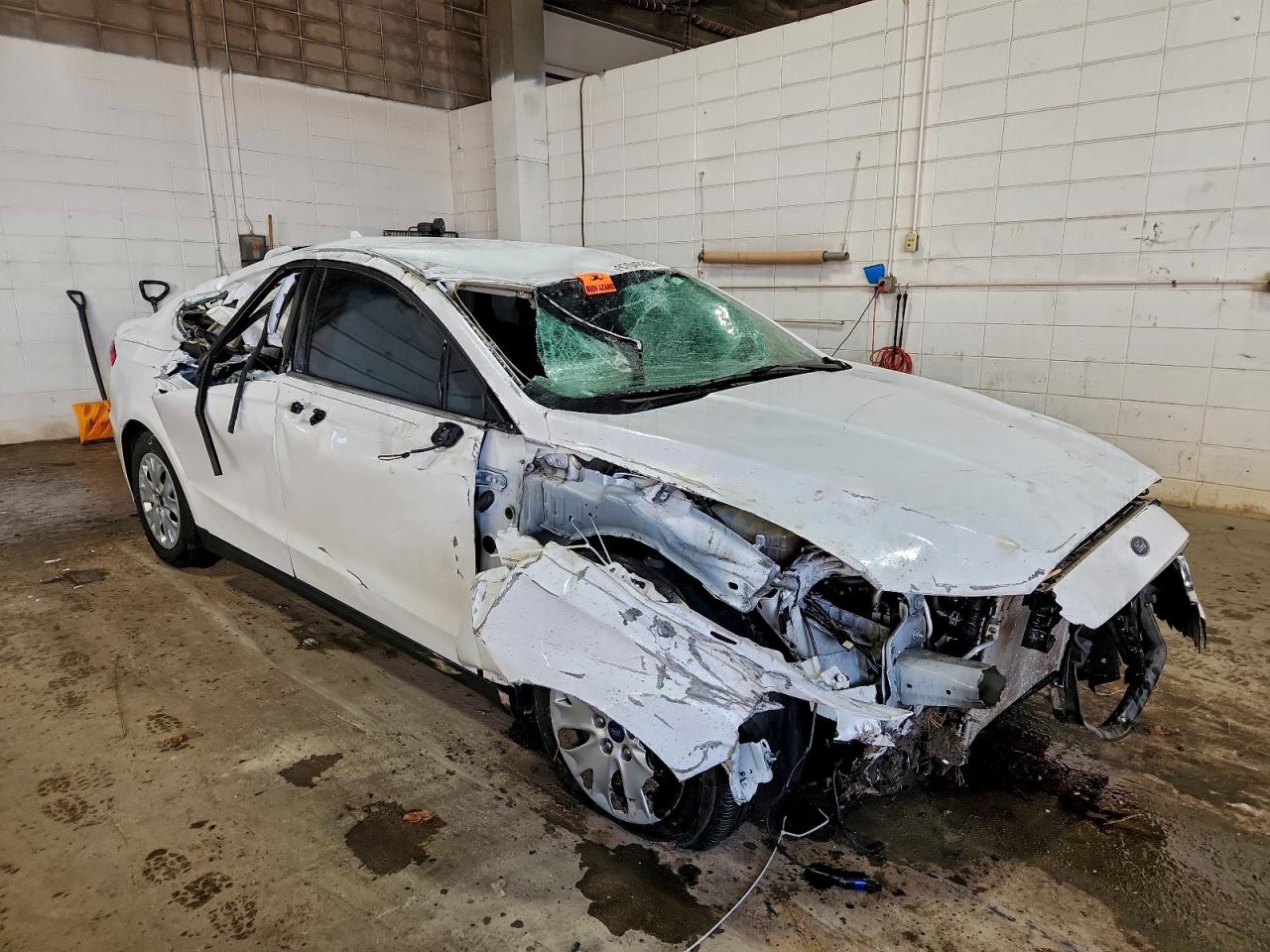 2020 FORD FUSION S photo 10