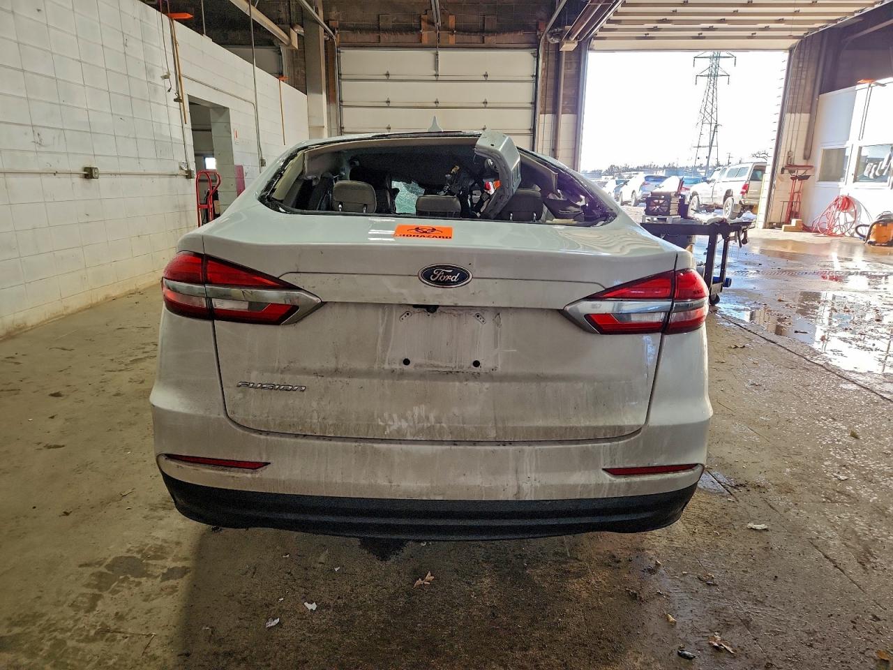 2020 FORD FUSION S photo 16